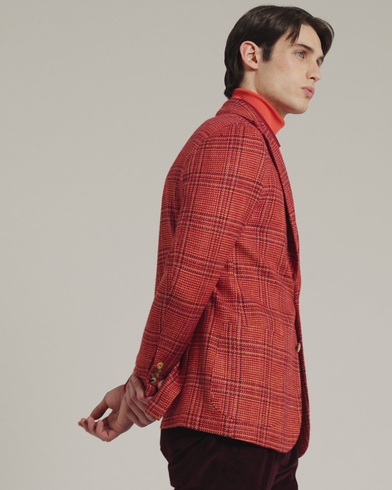 red single-breasted glen plaid cashmere jacket