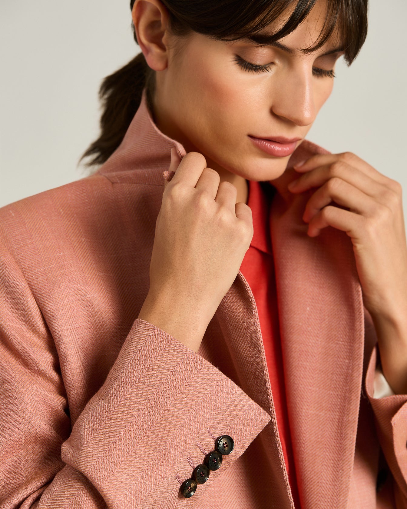 WOOL, SILK AND LINEN BLEND TAILORED DOUBLE-BREASTED JACKET