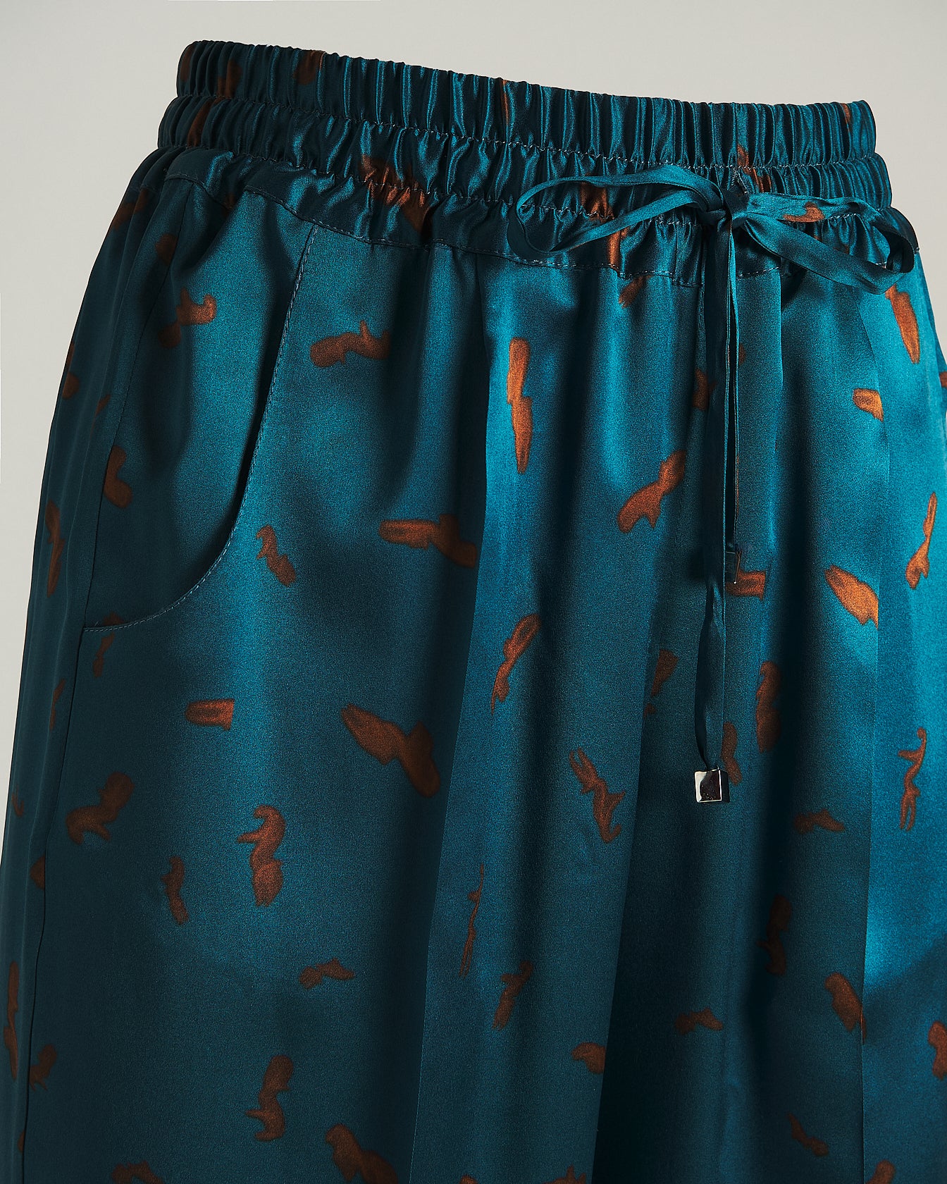 PURE SILK TROUSERS WITH ABSTRACT PRINT