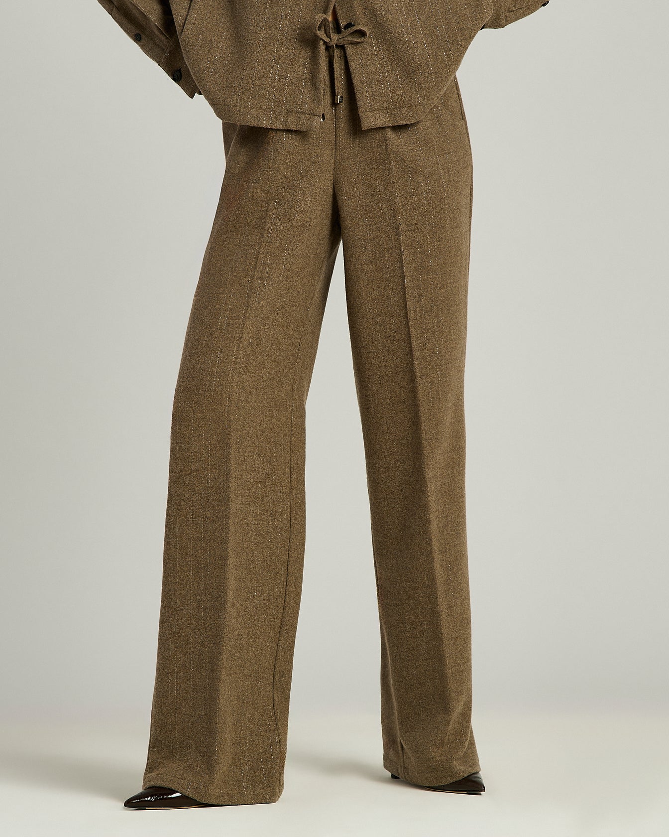 RELAXED FIT WOOL AND CASHMERE TROUSERS