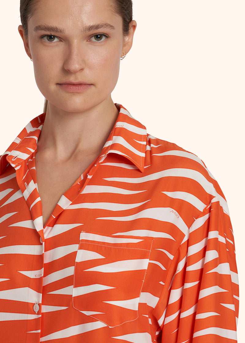 Kiton orange shirt for woman, in silk 4