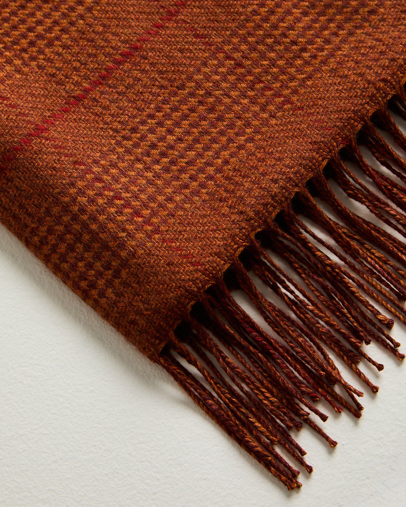 Woman's glen plaid scarf in silk and cashmere