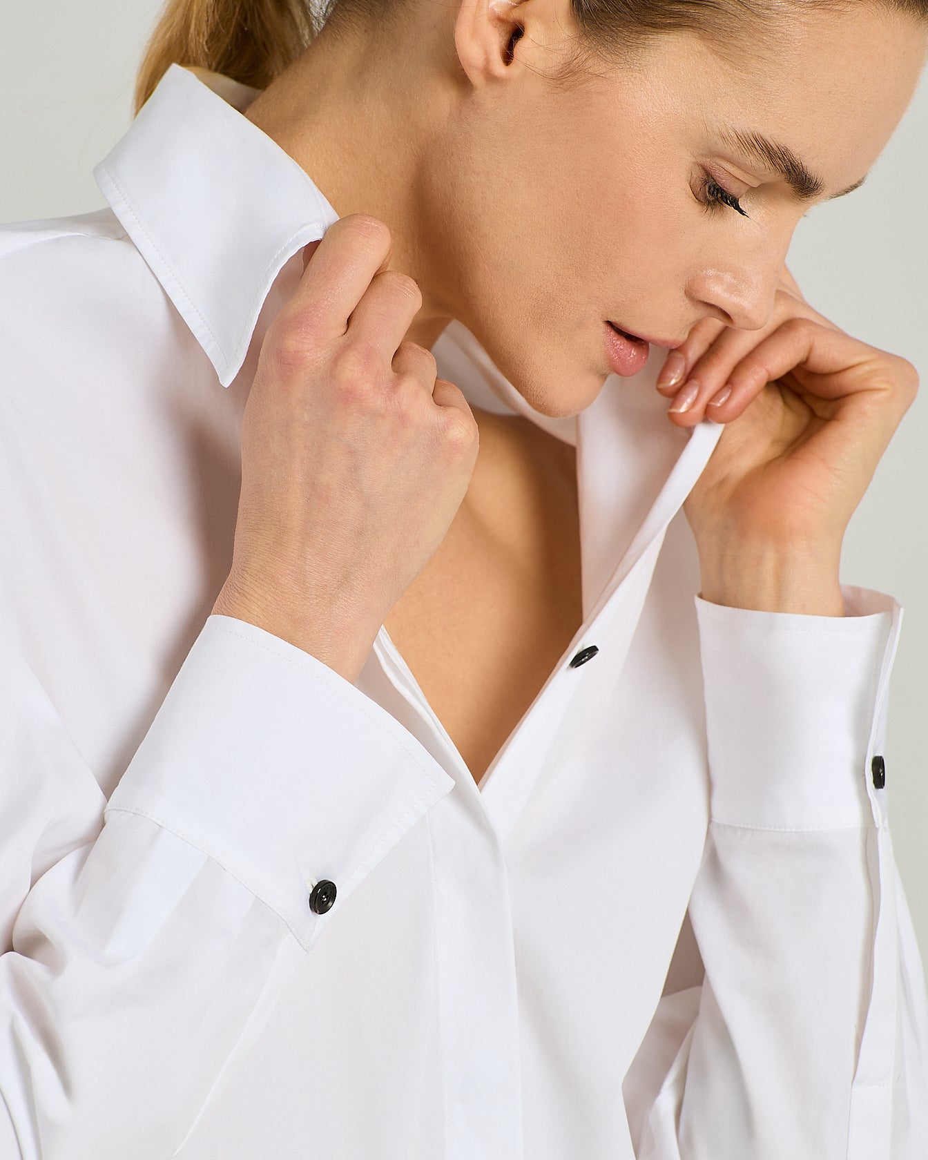 COTTON SHIRT WITH CONCEALED BUTTON PLACKET