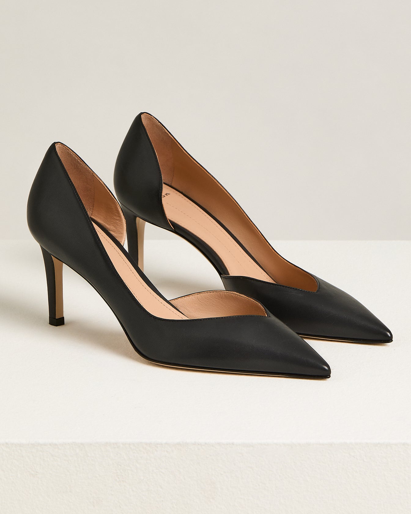 DARK GREY TWO-TONE LEATHER PUMP