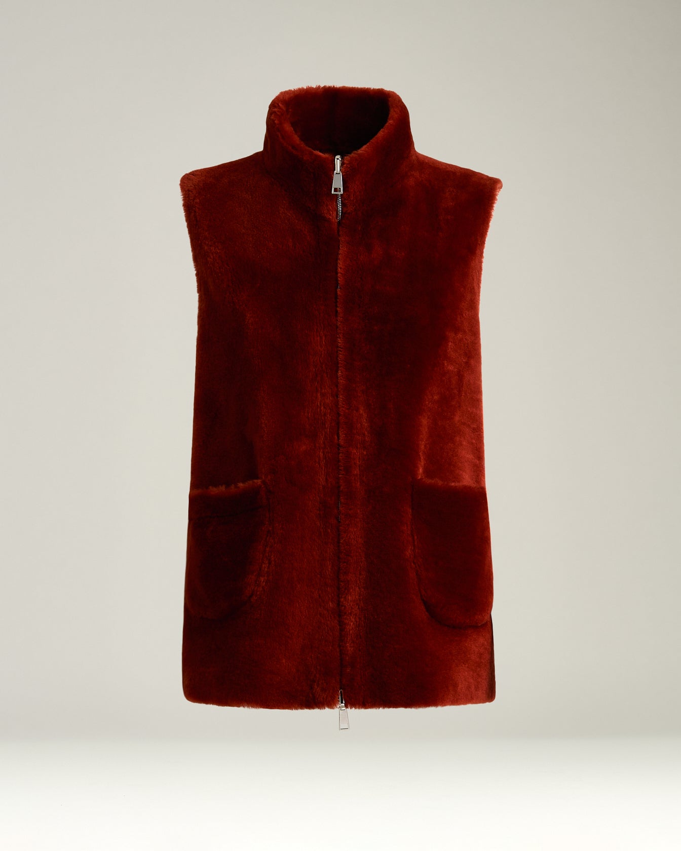 REVERSIBLE SHEARLING SLEEVELESS JACKET