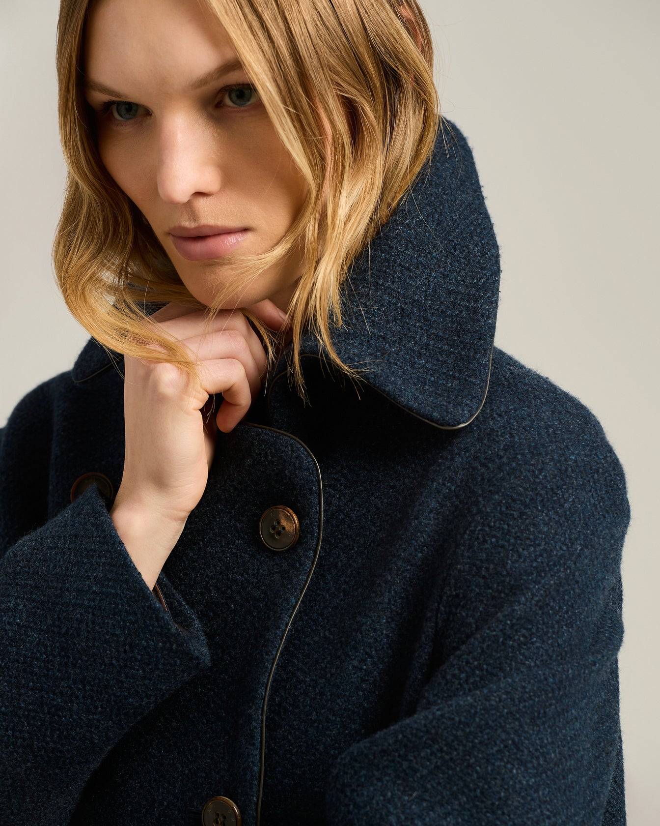 PURE CASHMERE DOUBLE-BREASTED PEACOAT