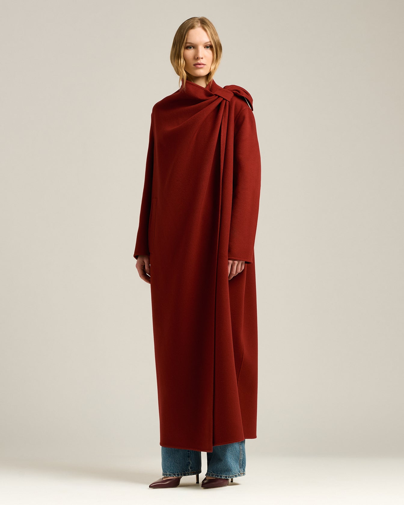 LONG PURE CASHMERE OVERCOAT WITH SARTORIAL KNOT