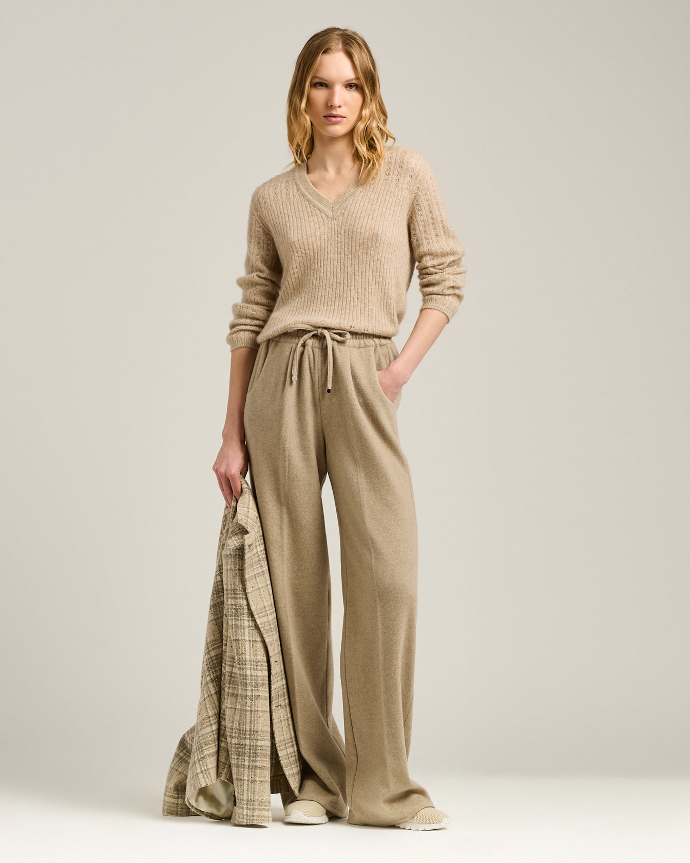 CASHMERE AND SILK OPENWORK V-NECK SWEATER