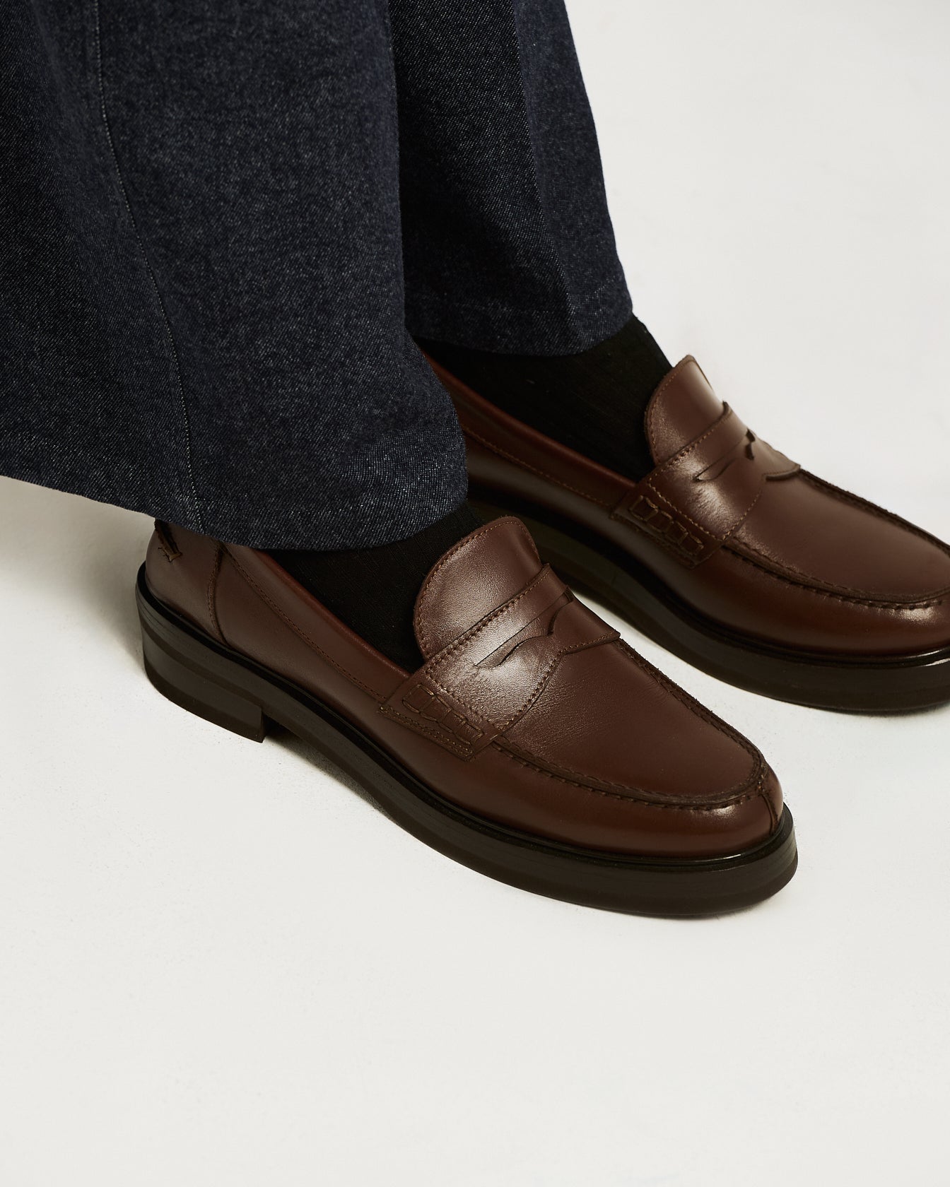 EBONY SMOOTH CALFSKIN LOAFERS