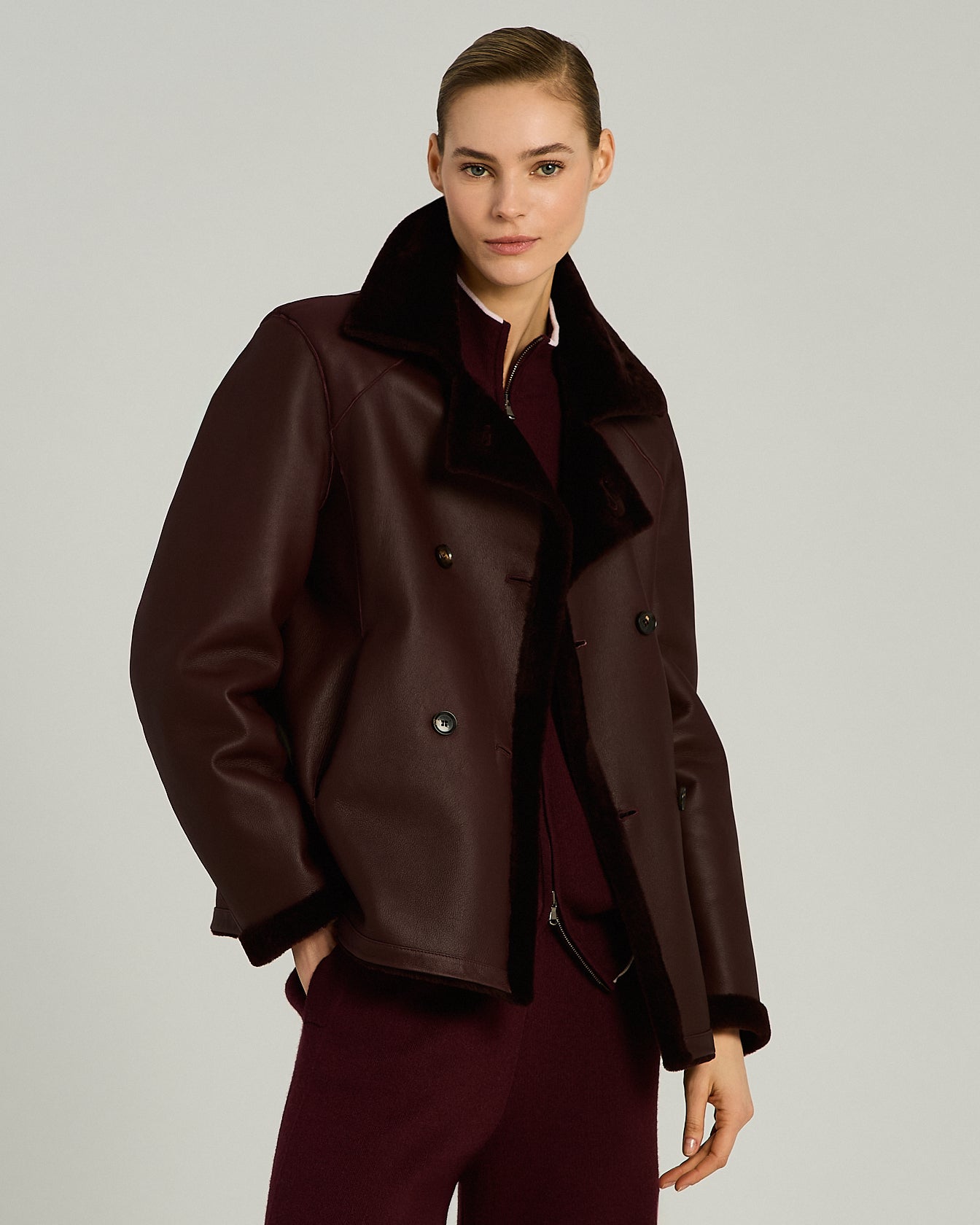 REVERSIBLE DOUBLE-BREASTED SHEARLING COAT
