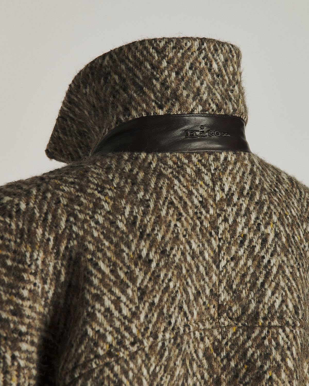 BEIGE VIRGIN WOOL COAT 3