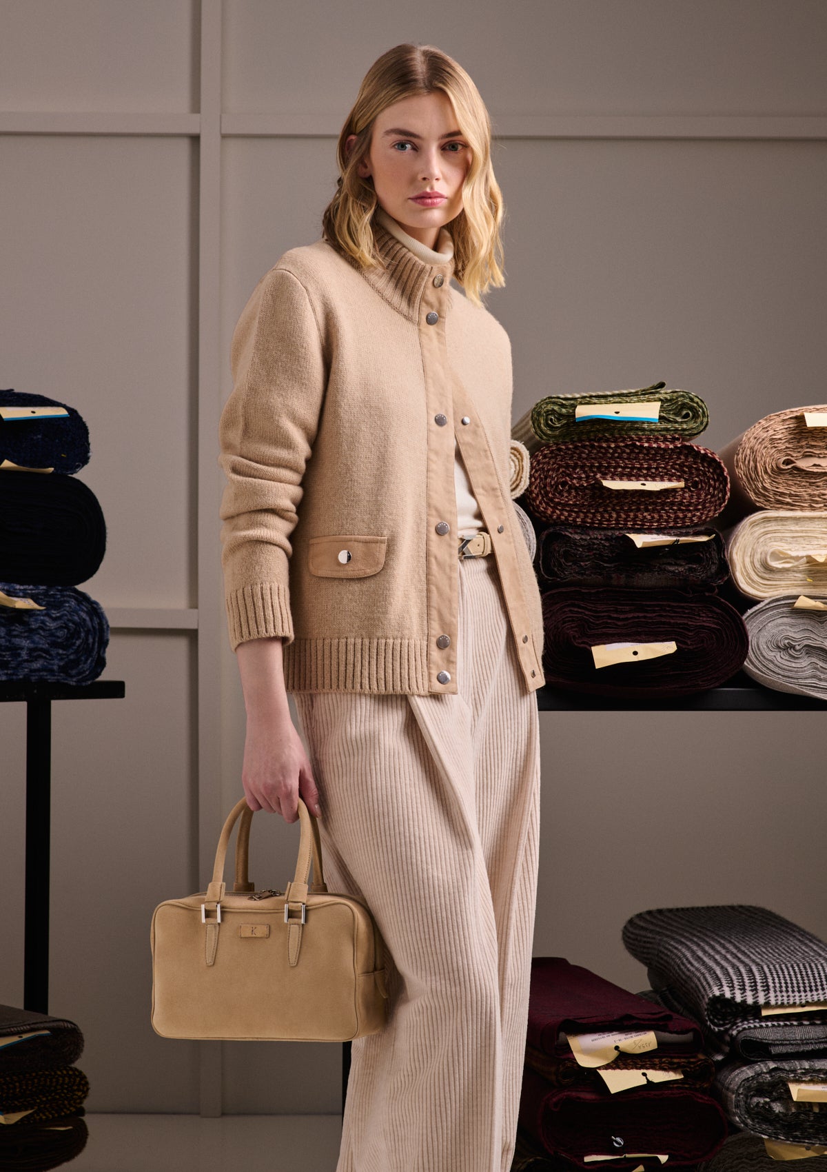CASHMERE CARDIGAN WITH SUEDE DETAILS