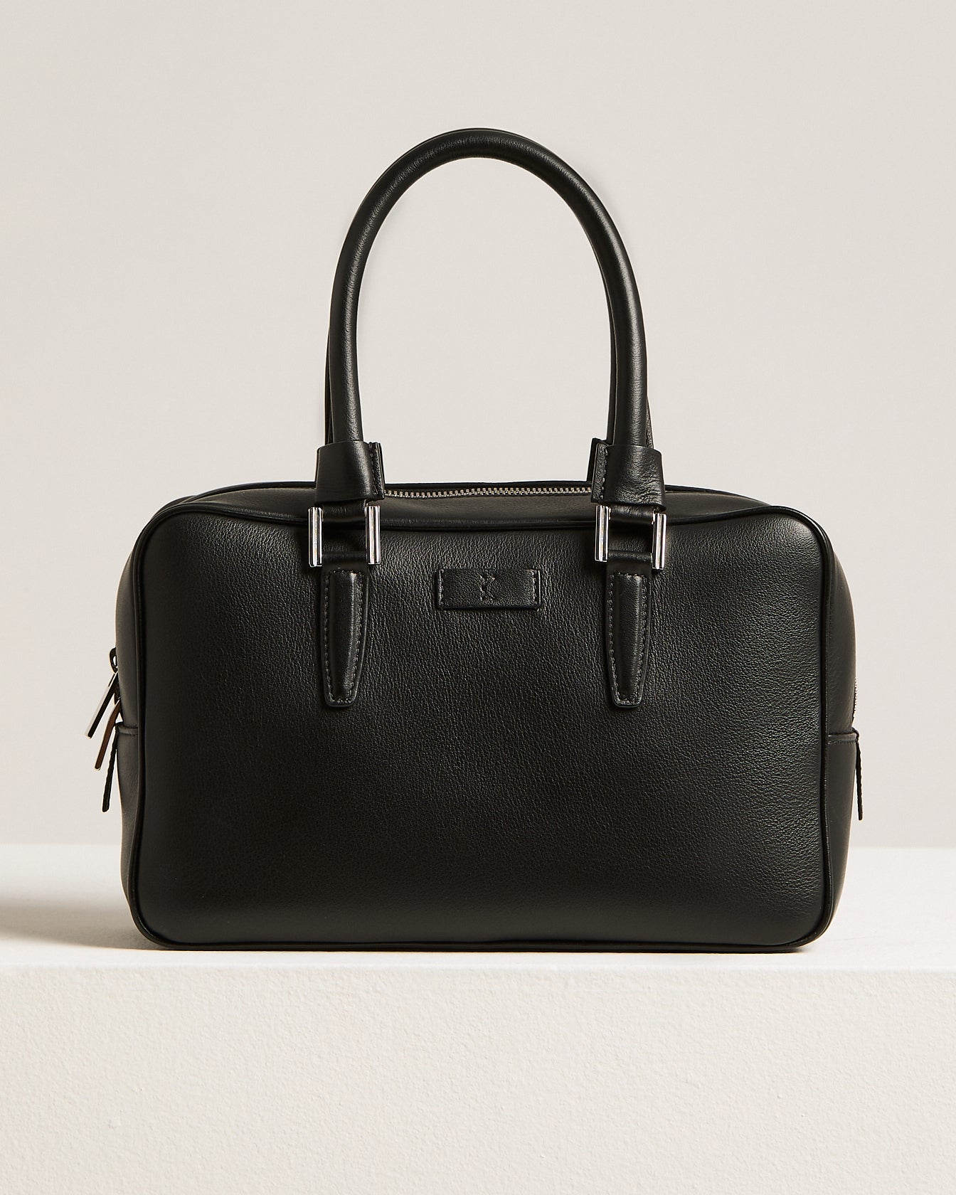“KISS ME” LEATHER BAG
