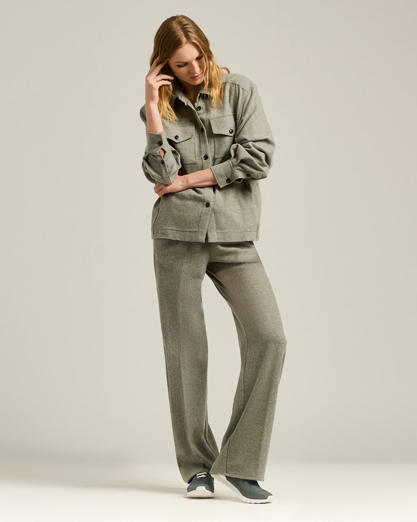 “FIT” TRAINERS IN LIGHT GRAY COTTON-KNIT