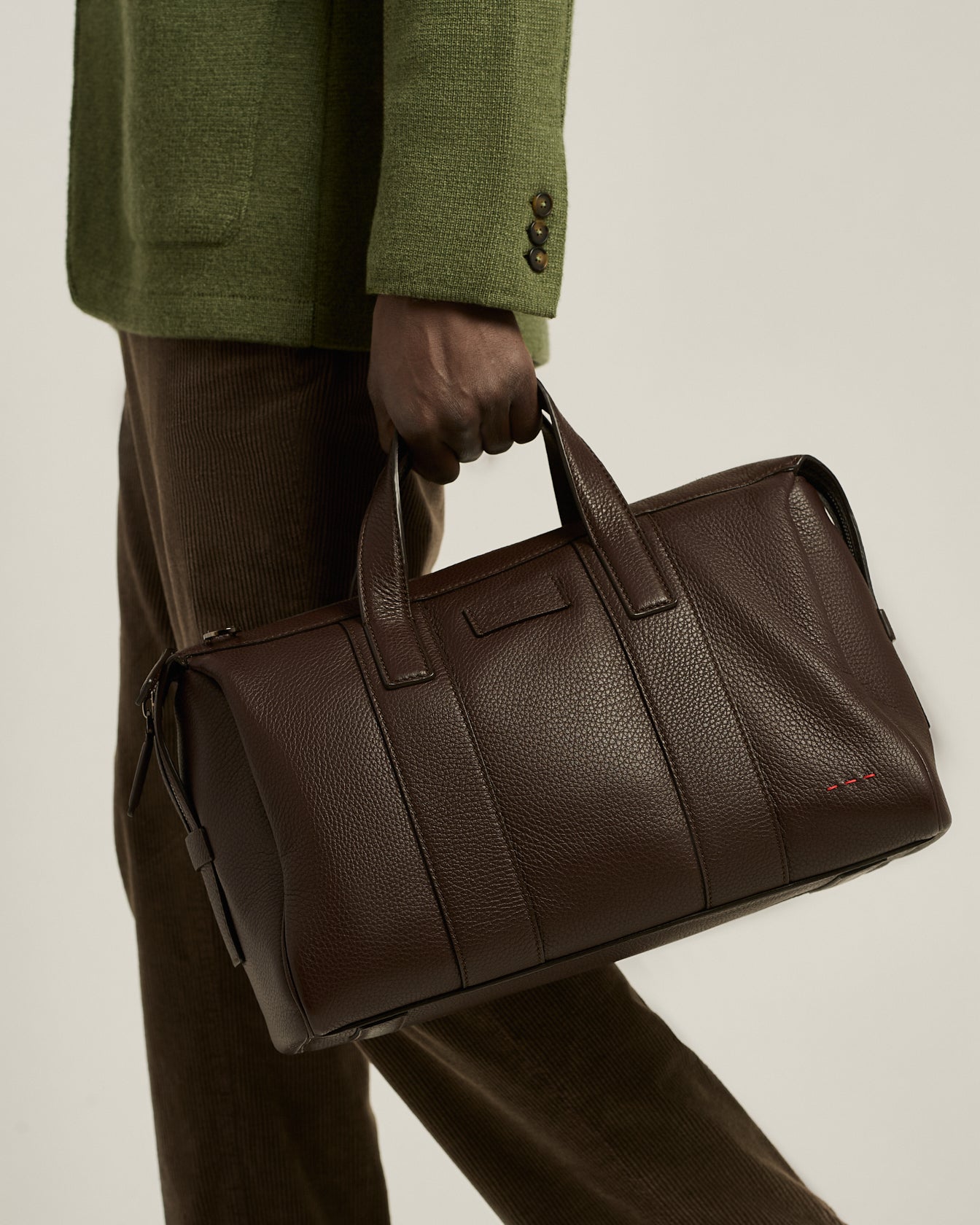 DEERSKIN TRAVEL BAG