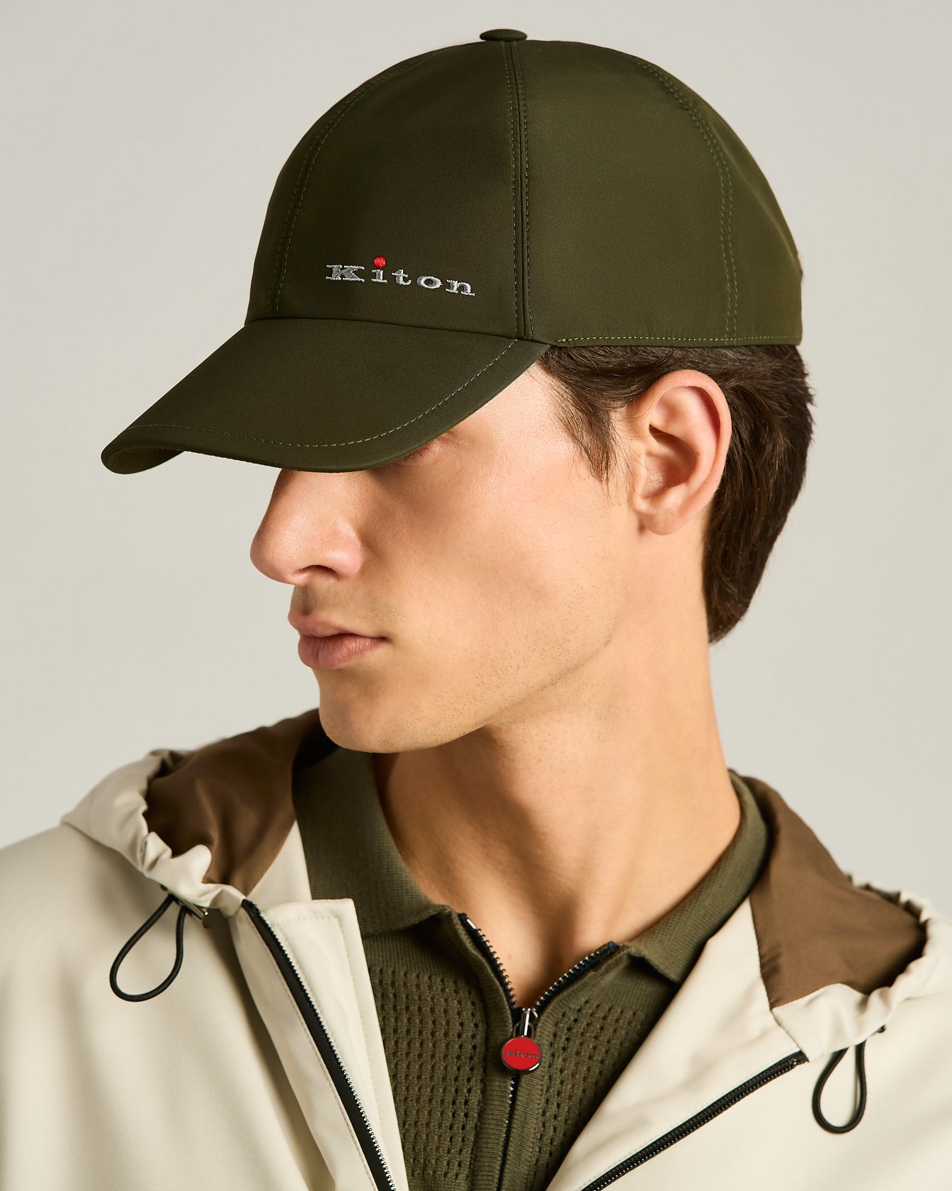 Men's fine-quality Scarves, Gloves & Hats | Kiton
