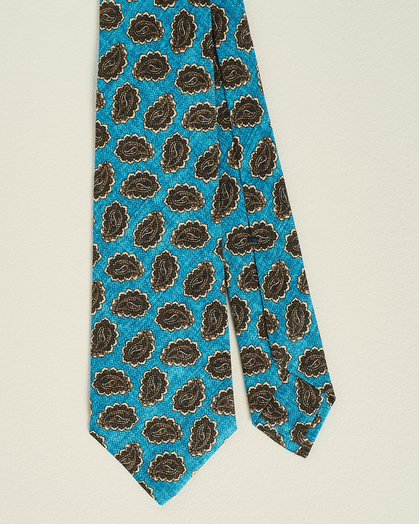 PATTERNED SILK TIE