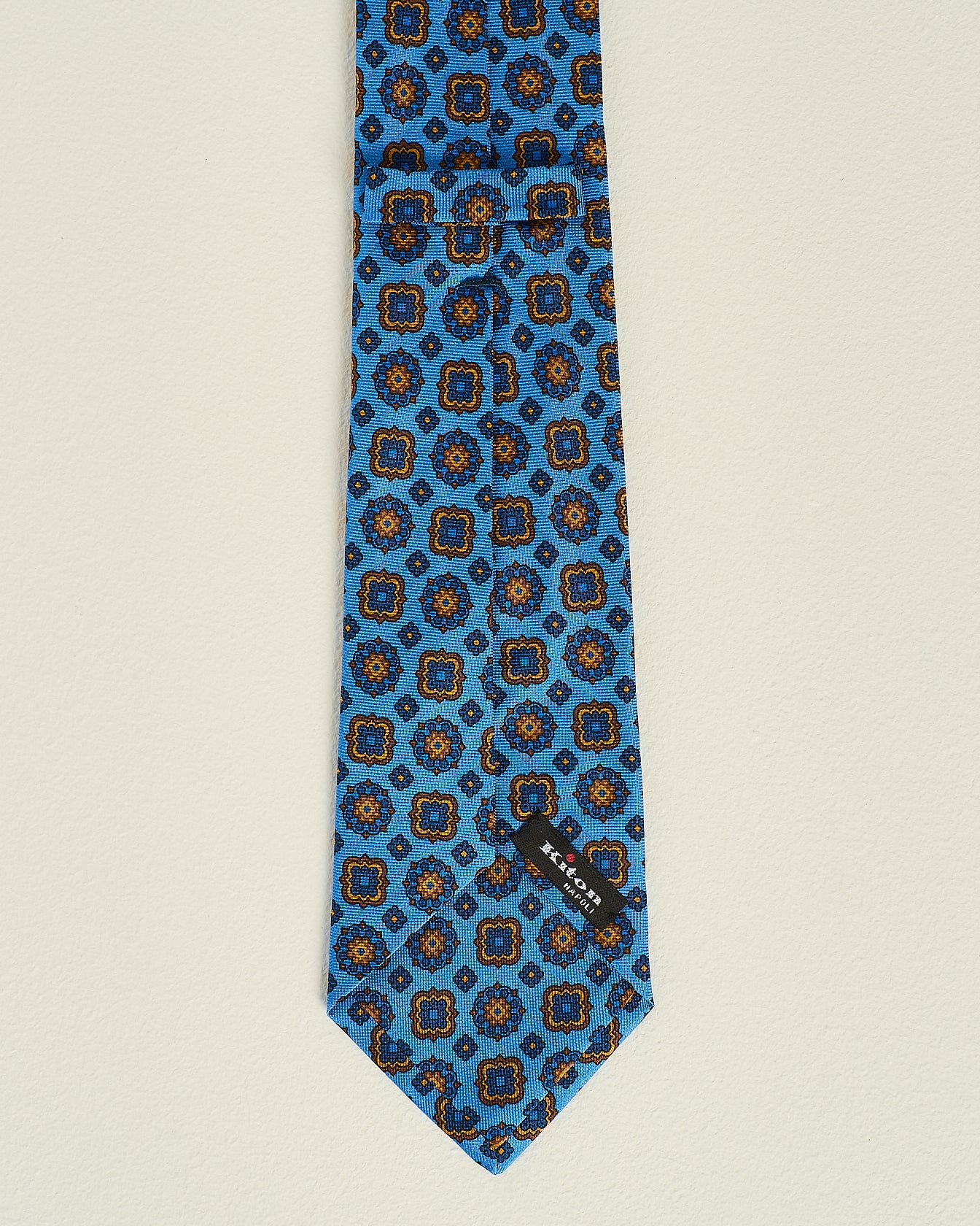 PATTERNED SILK TIE