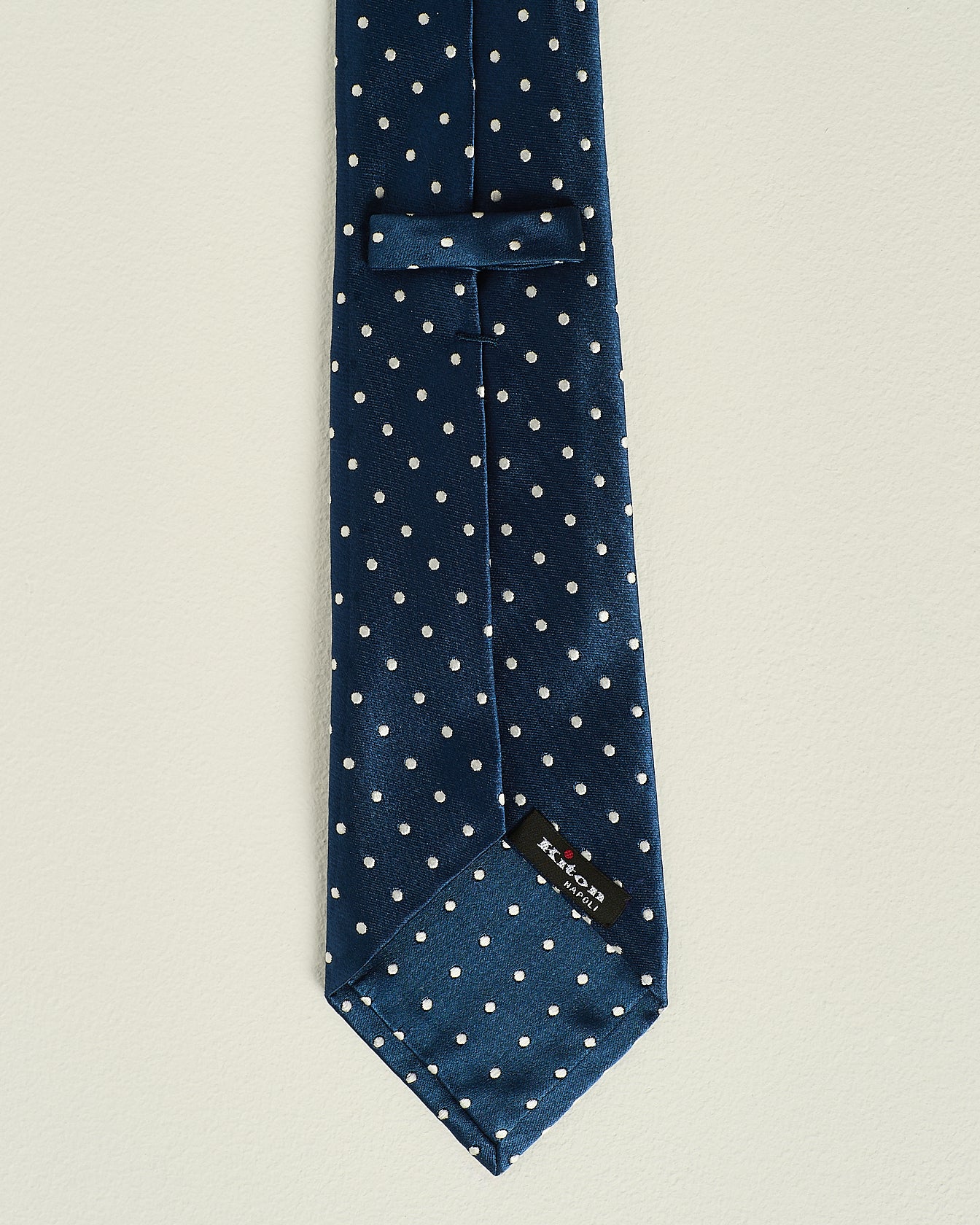 PATTERNED SILK TIE