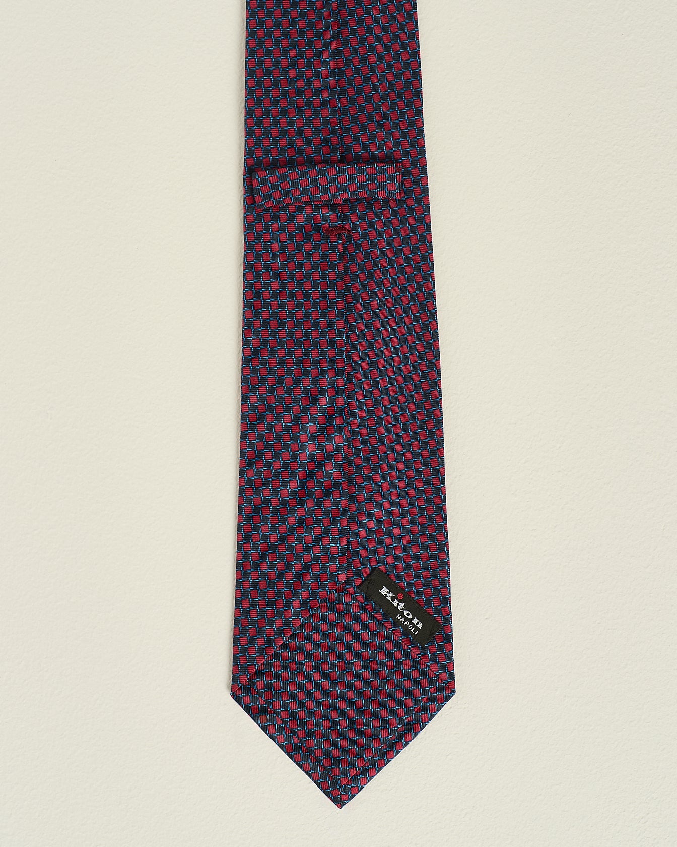 PATTERNED SILK TIE
