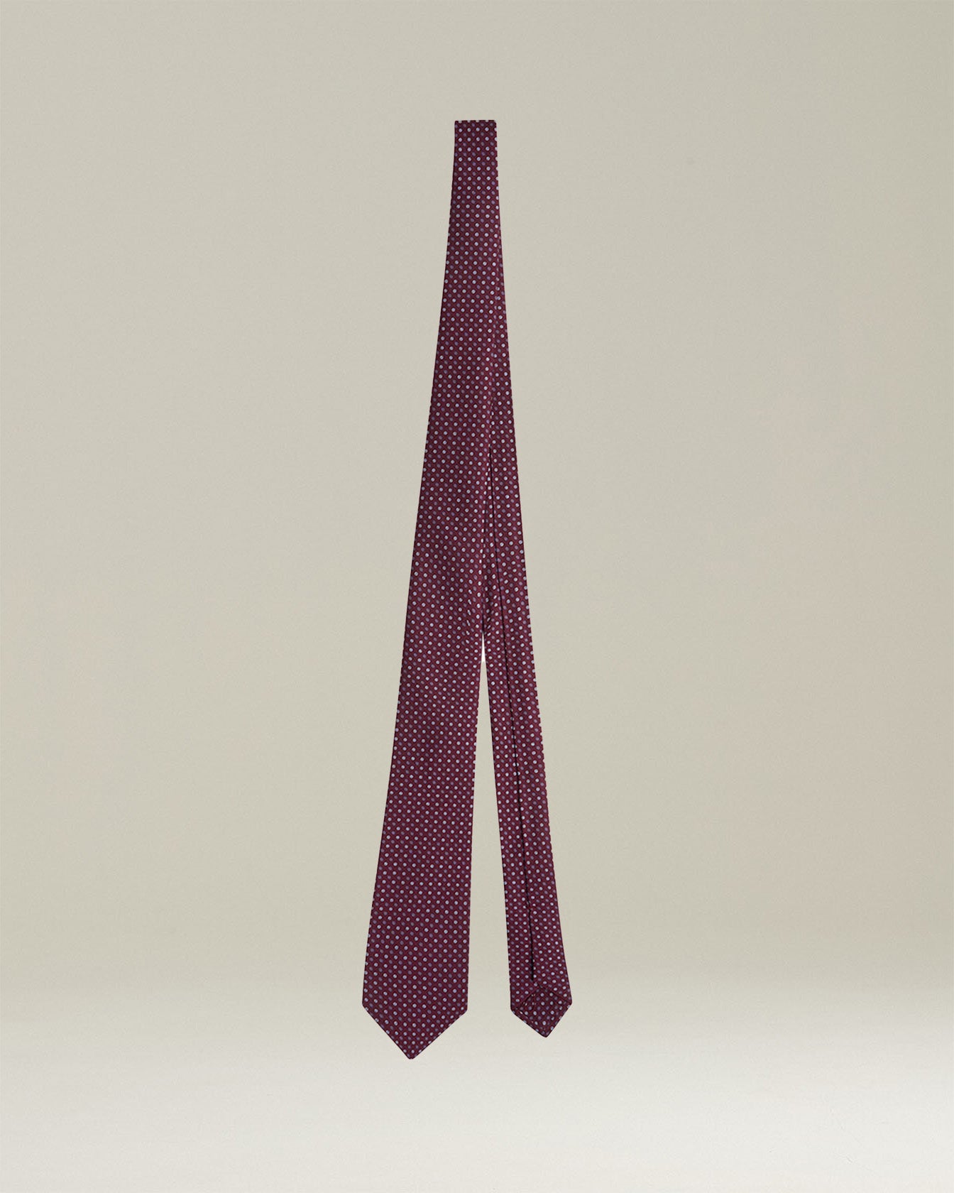 PATTERNED SILK TIE