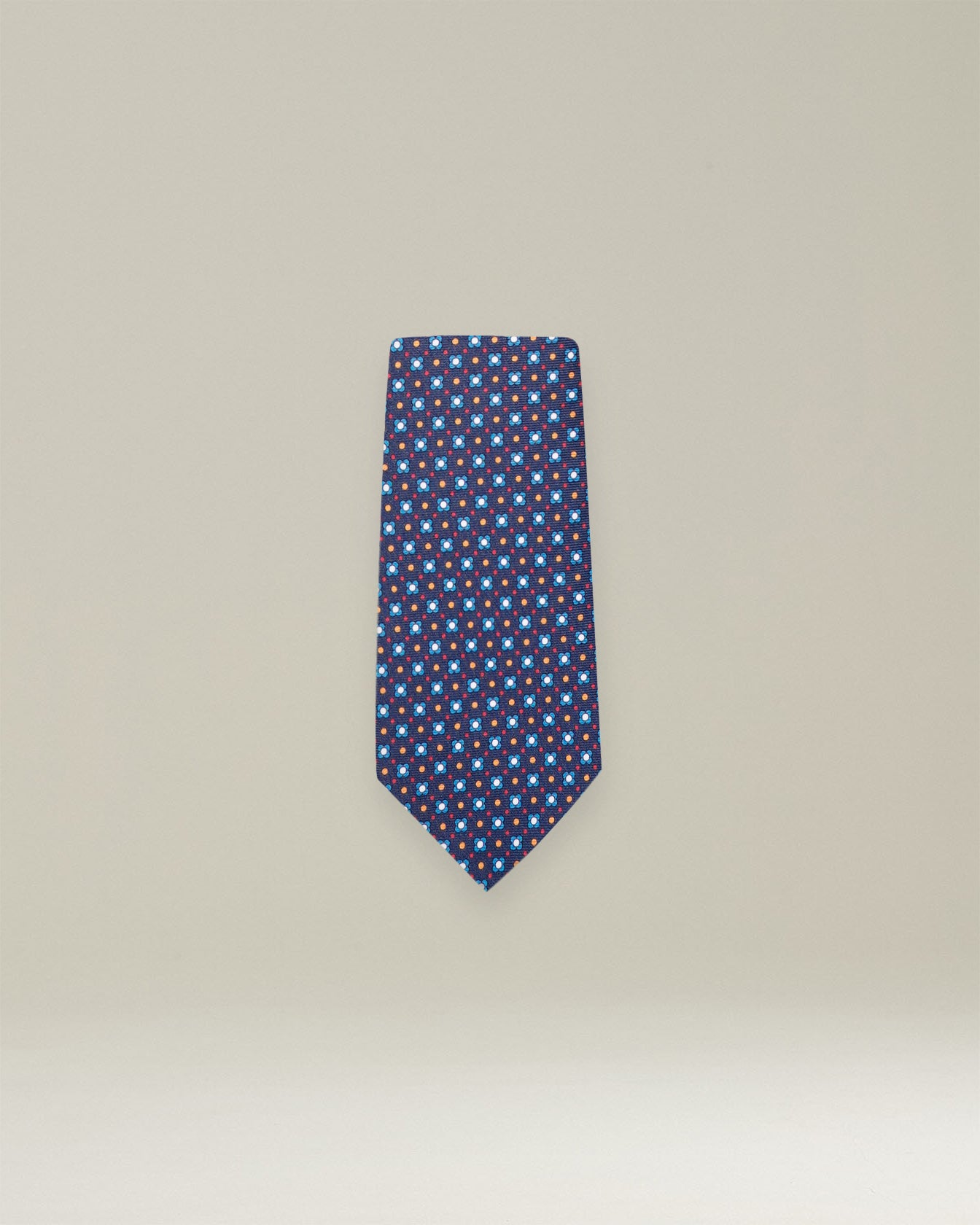 PATTERNED SILK TIE