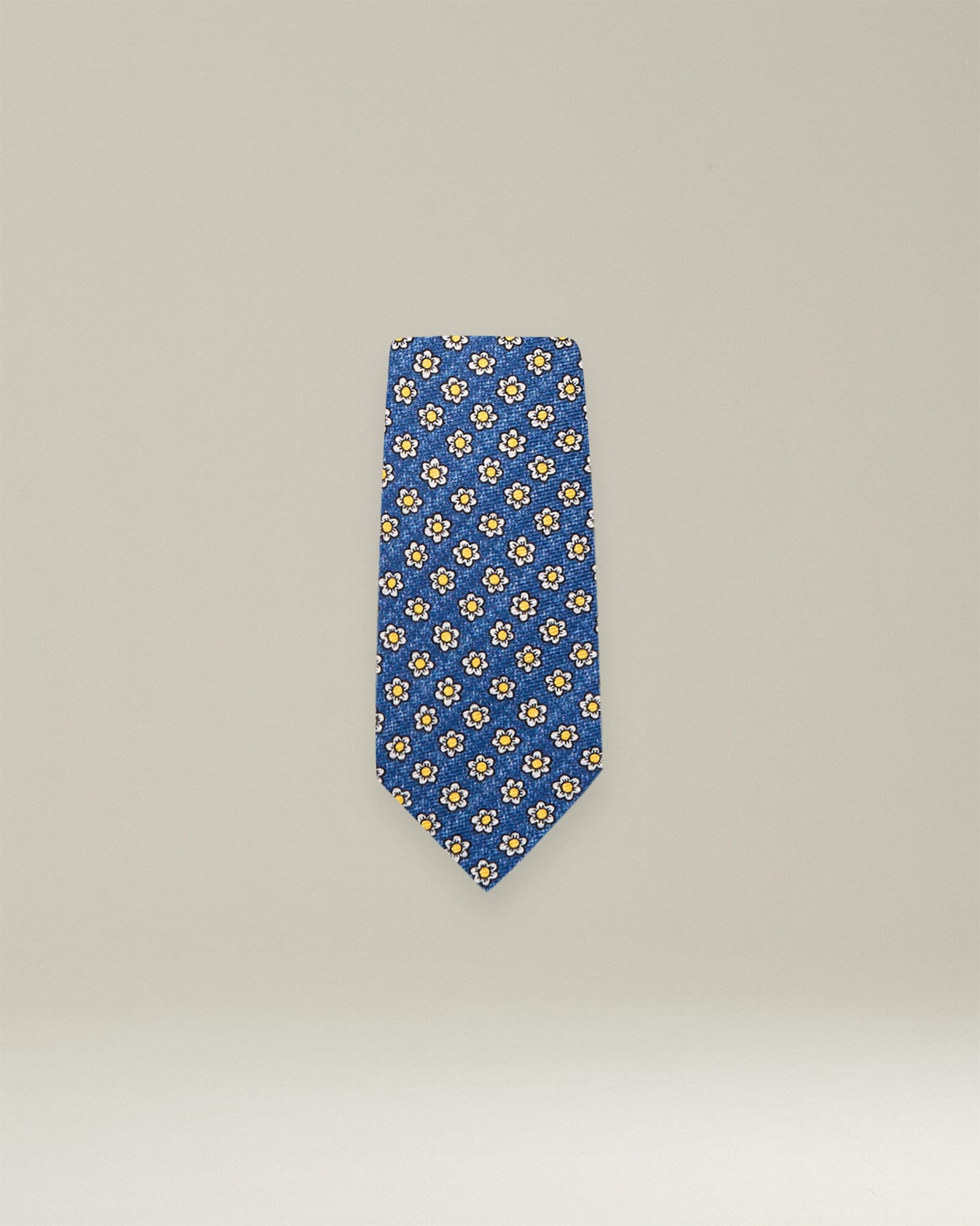 PATTERNED SILK TIE