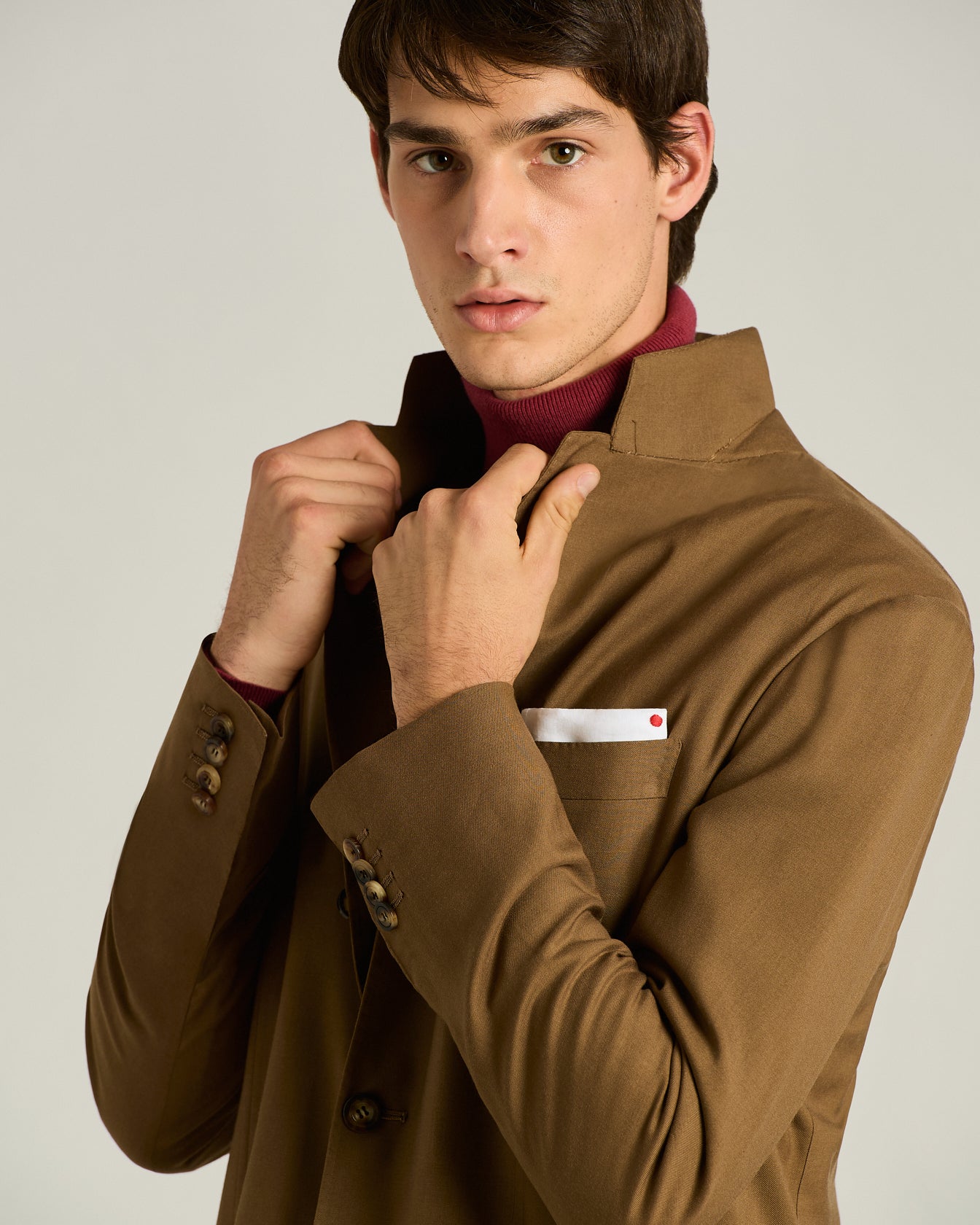 CASHMERE SINGLE-BREASTED JACKET IN BROWN