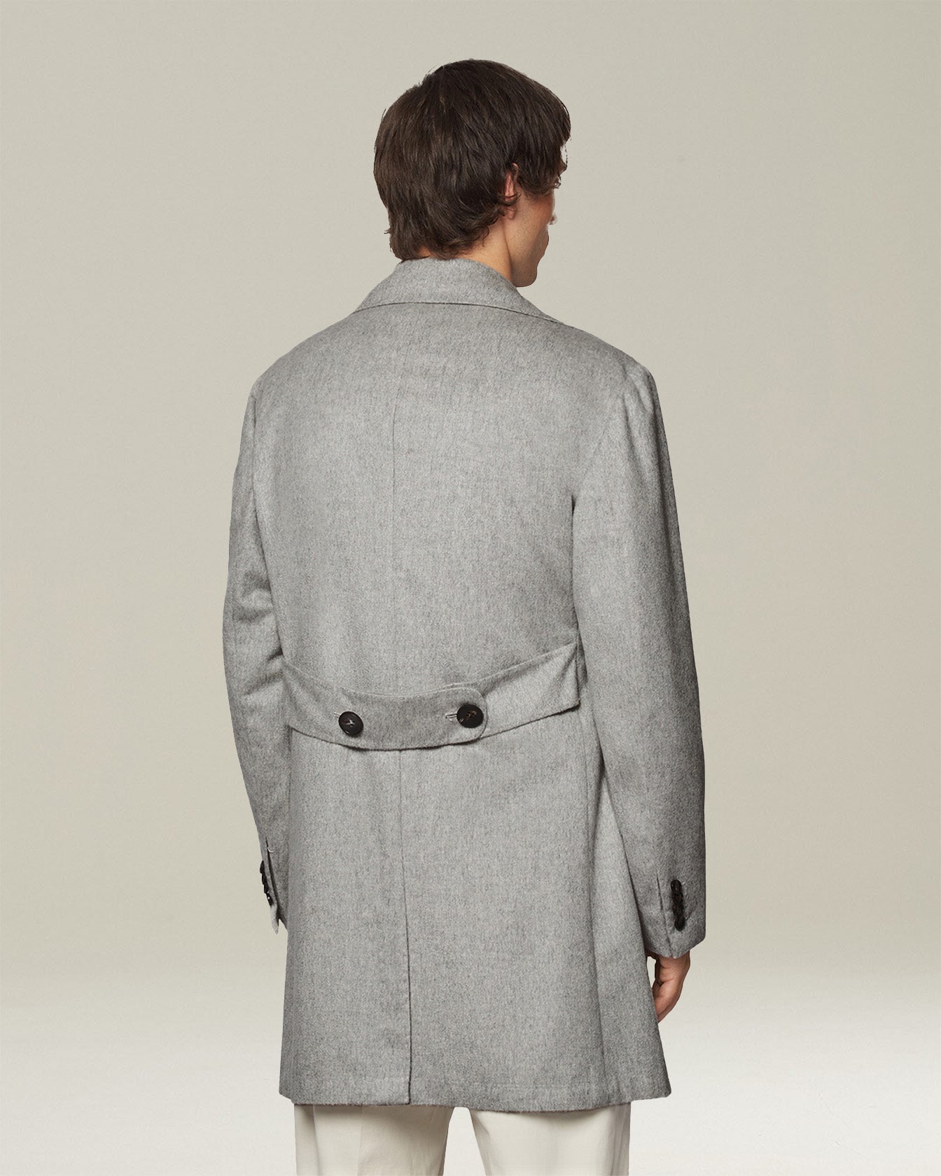 DOUBLE-BREASTED BRUSHED CASHMERE COAT