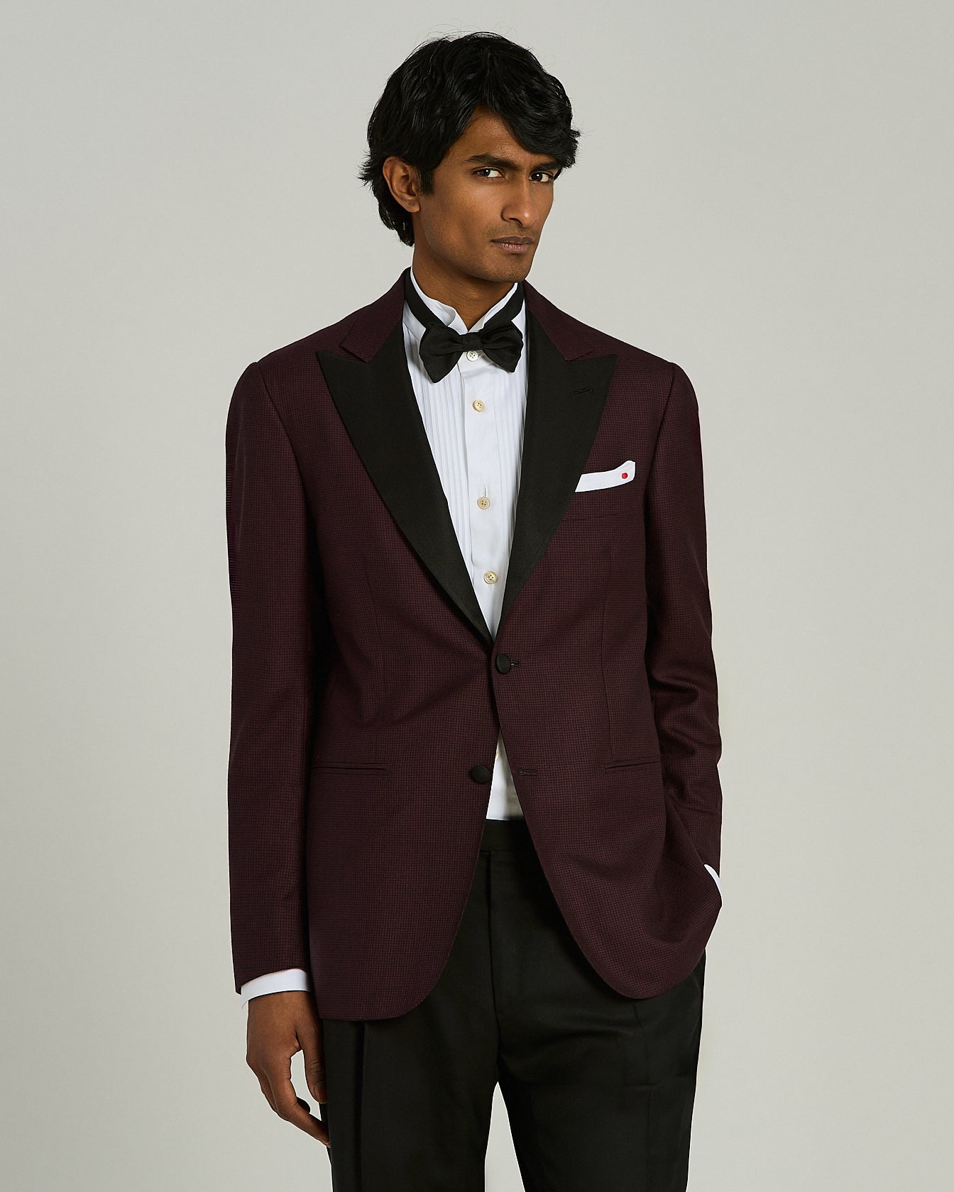 CASHMERE TUXEDO JACKET WITH BURGUNDY MICRO PATTERN AND SATIN LAPELS