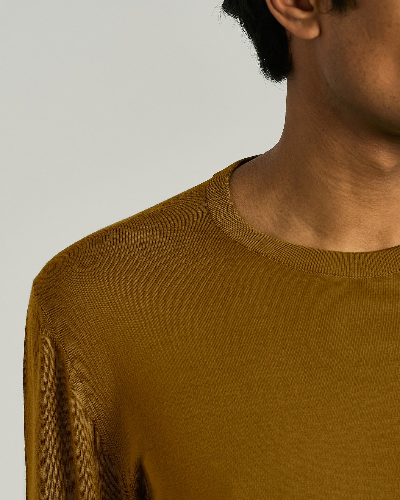 14 MICRON WOOL CREW NECK SWEATER