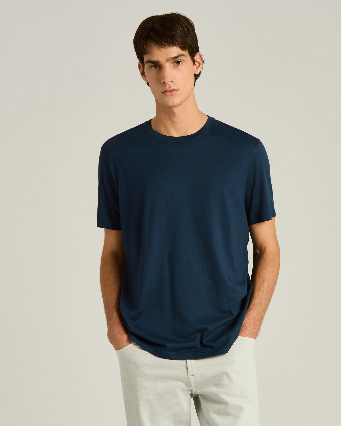 COTTON AND CASHMERE BLEND T-SHIRT IN NAVY BLUE