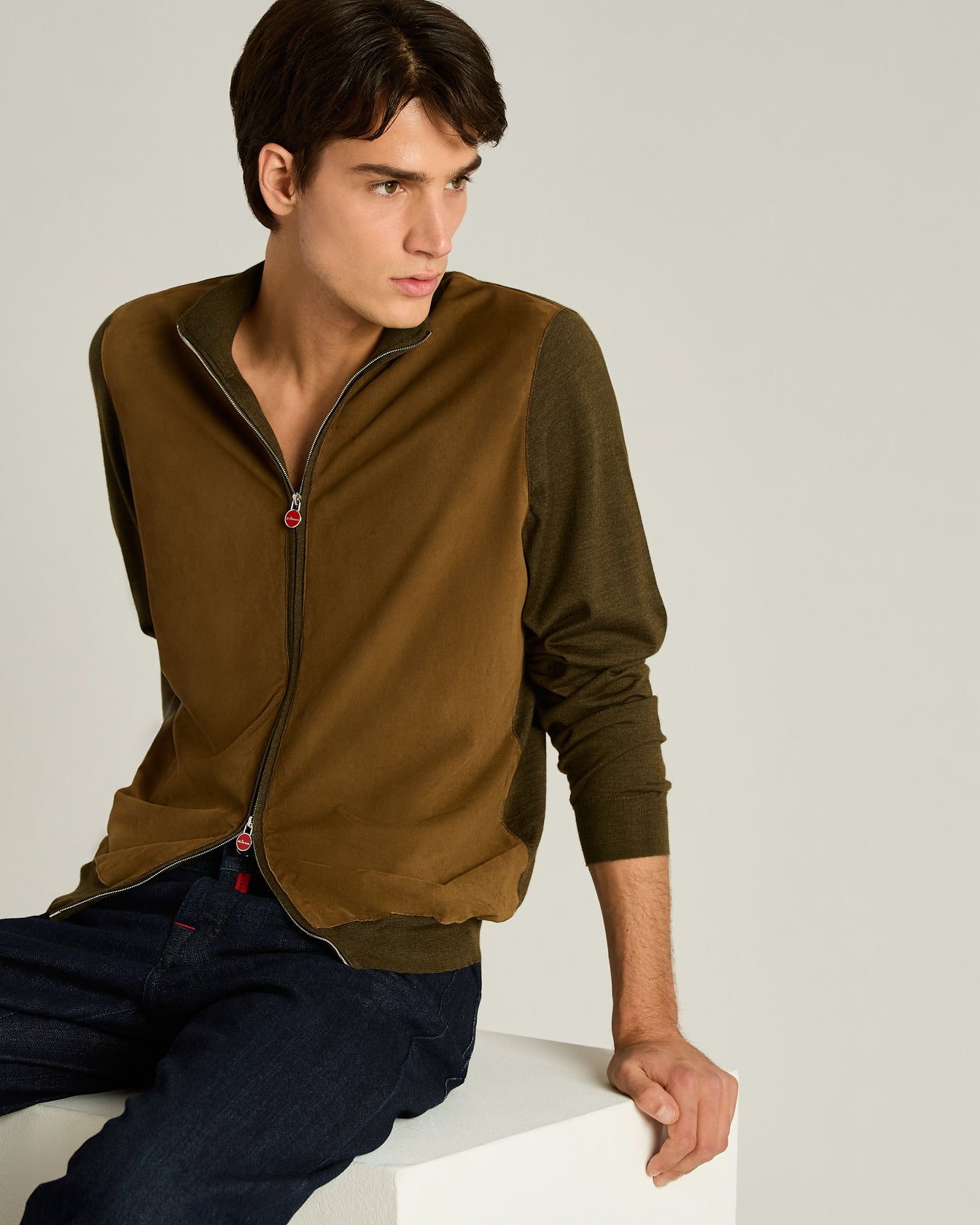 CASHMERE AND SILK BLEND JACKET WITH CONTRASTING DETAILS