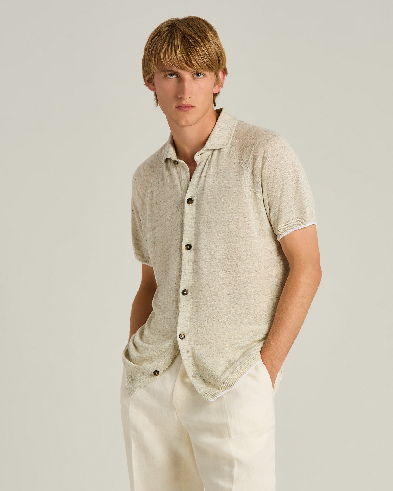 PURE LINEN SHORT-SLEEVED SHIRT