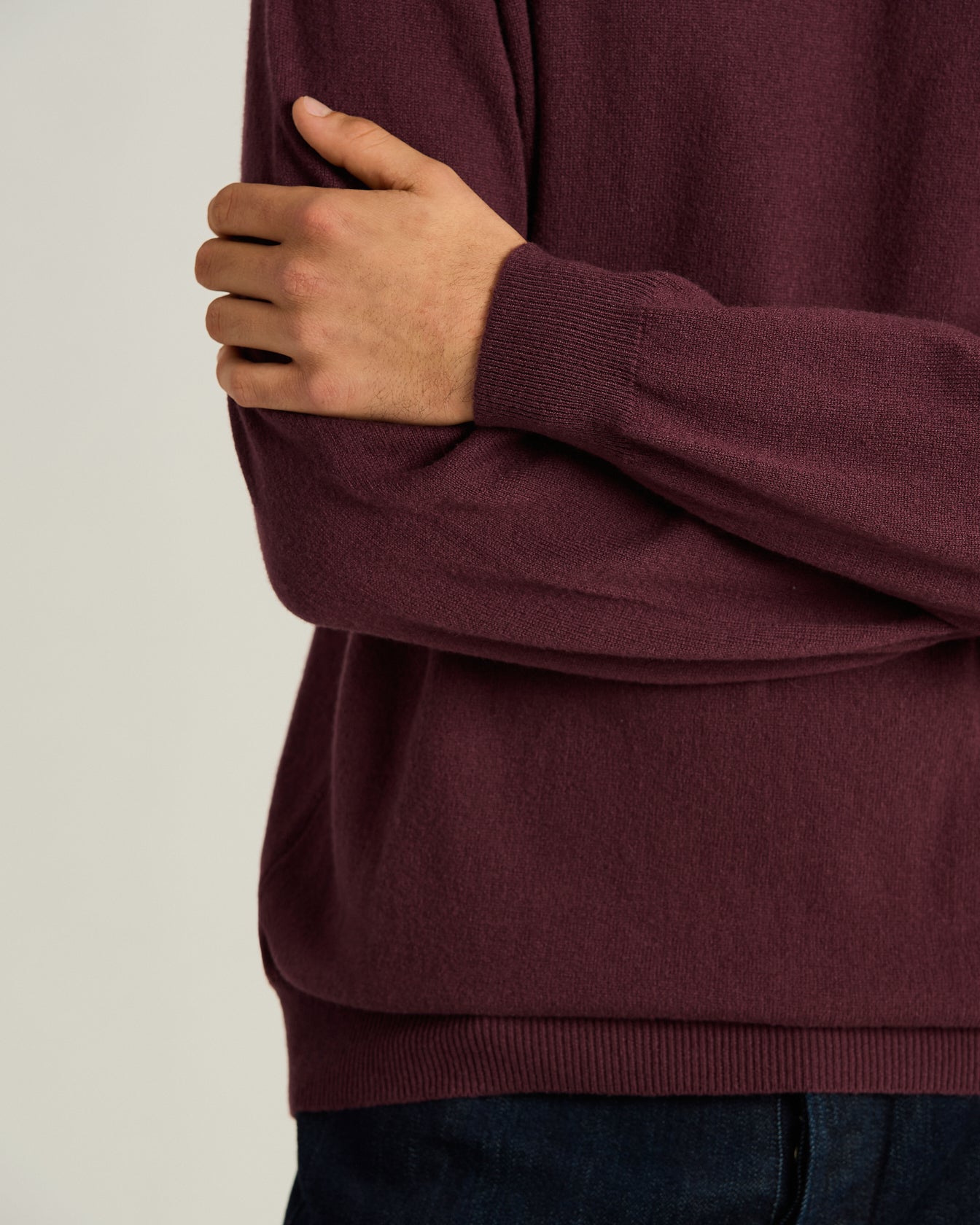 PURE CASHMERE CREW NECK SWEATER