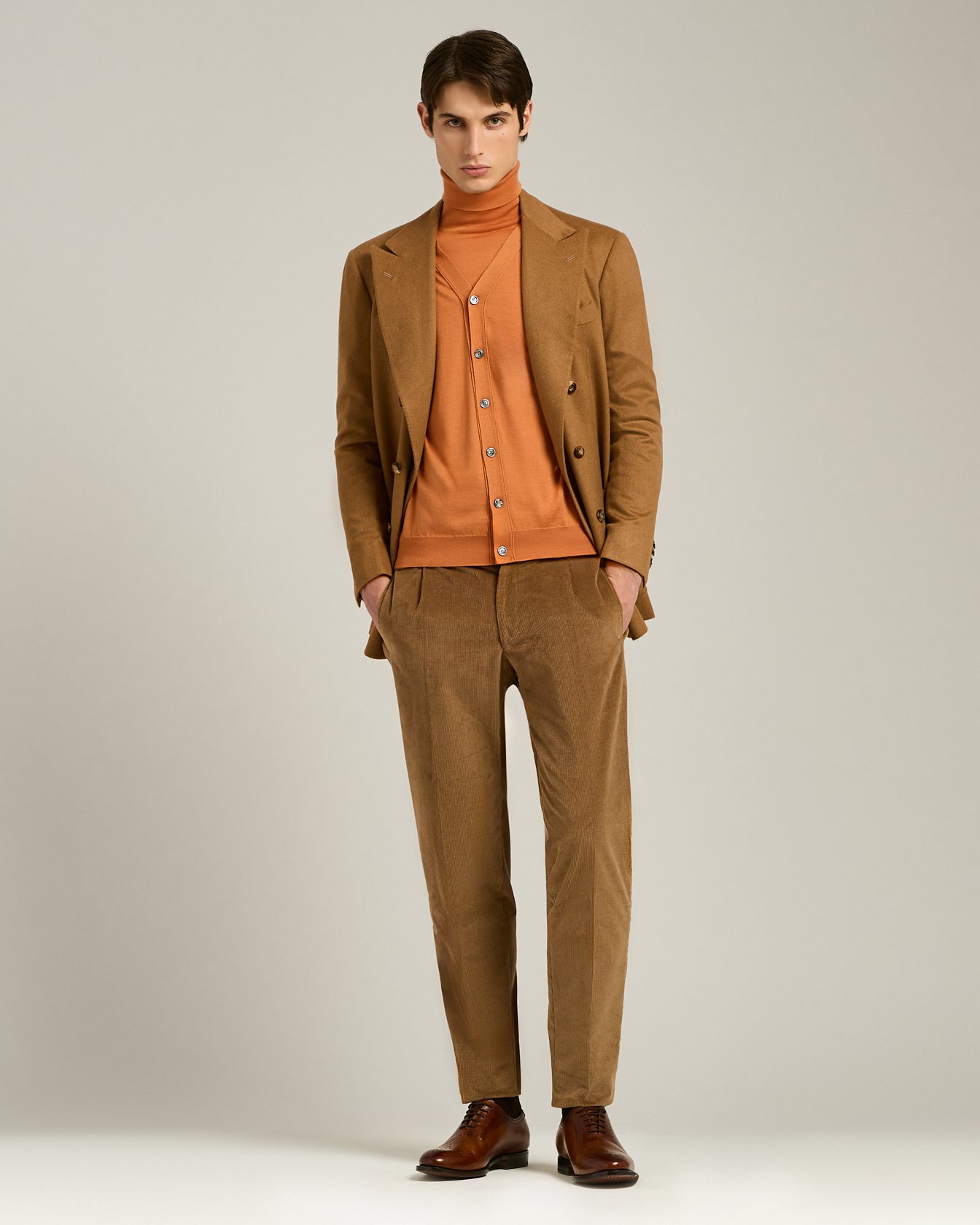 CASHMERE AND SILK V-NECK CARDIGAN