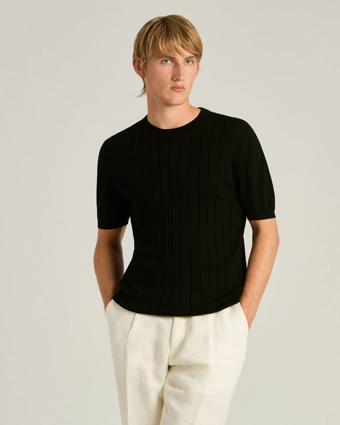 Men's black cotton short-sleeved crewneck sweater | Kiton