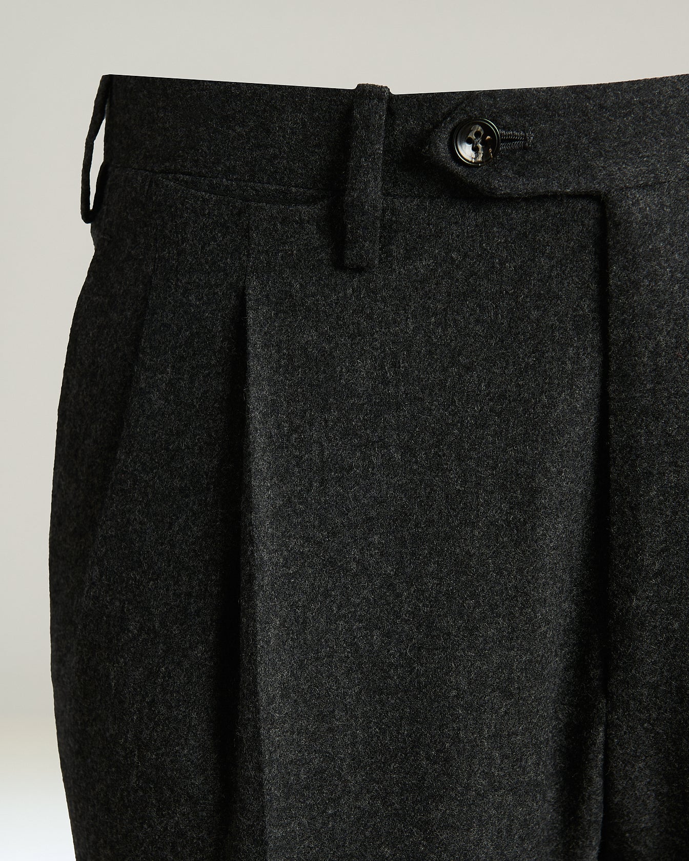 WOOL TROUSERS WITH FRONT PLEATS