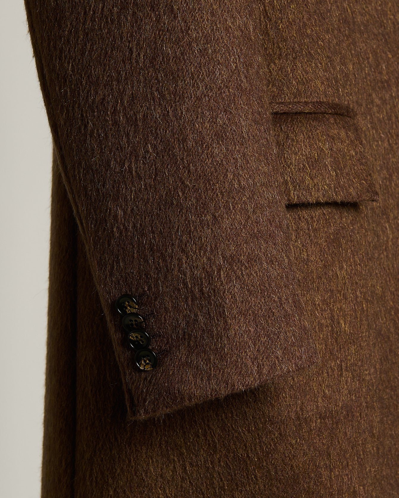 SARTORIAL CASHMERE OVERCOAT