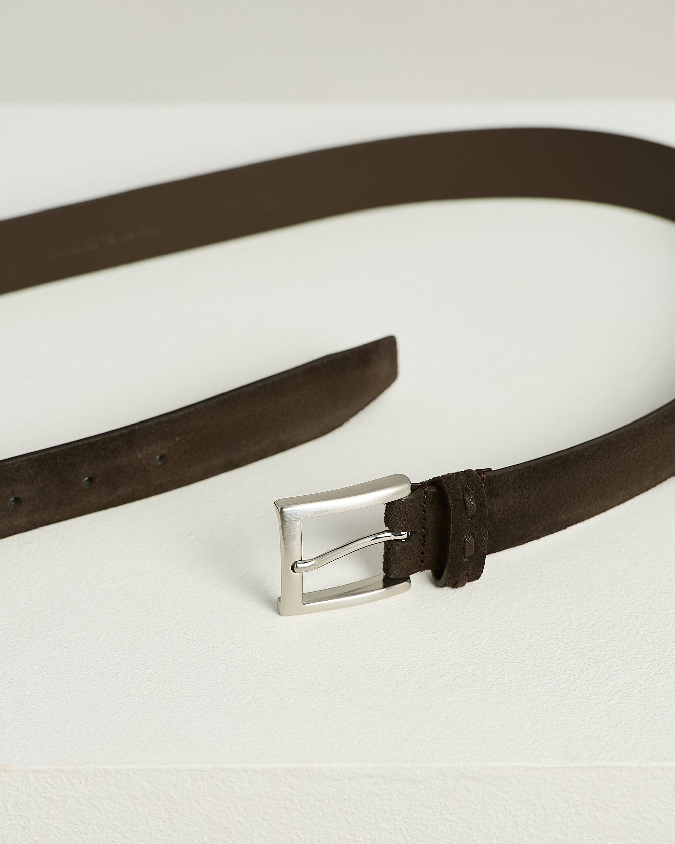 SUEDE LEATHER BELT WITH SATIN-FINISH BUCKLE