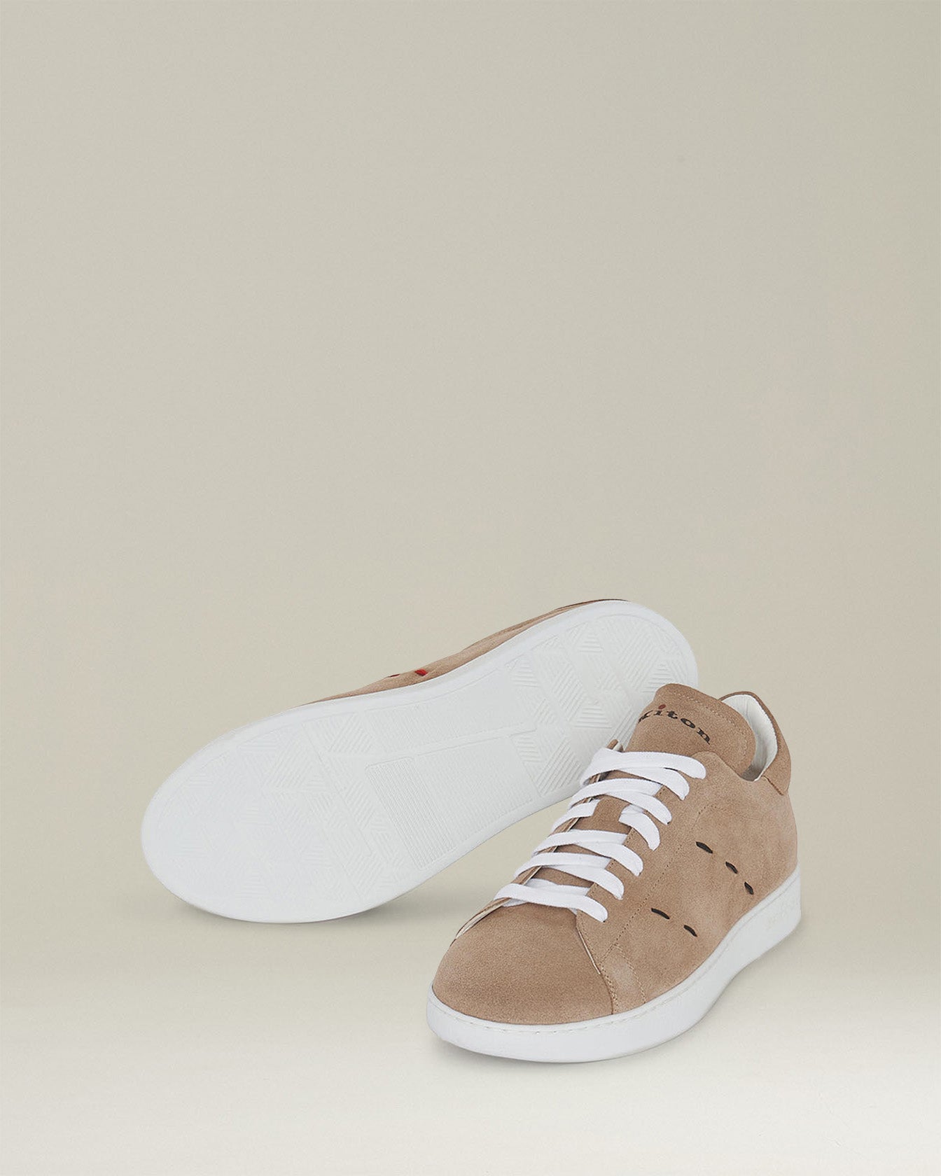 LEATHER ‘STITCHING’ SNEAKERS