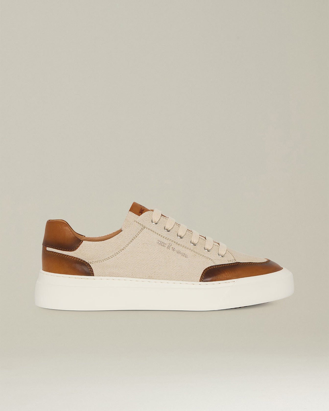 URBAN SNEAKERS WITH LEATHER INSERTS