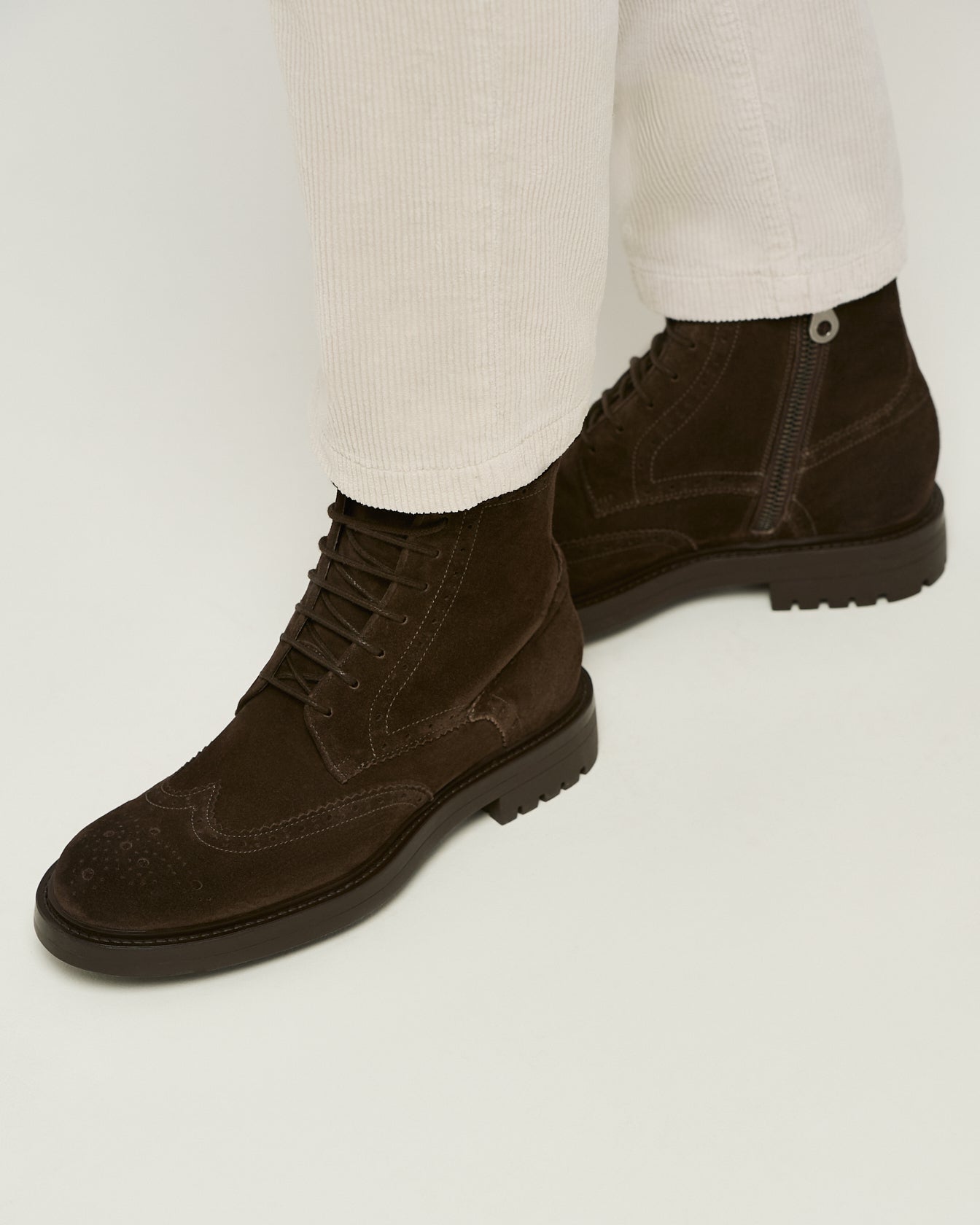 CALFSKIN BROGUE BOOT