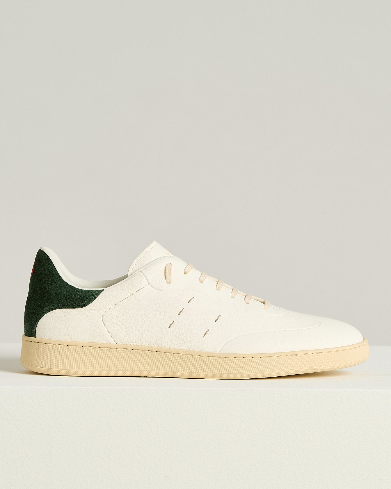 SNEAKERS WITH SUEDE DETAIL