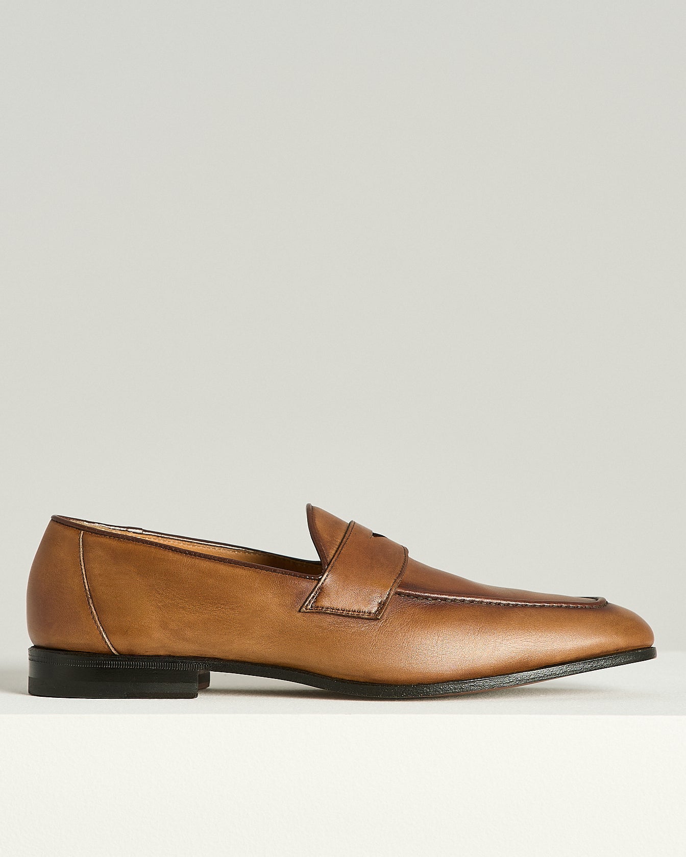 BRUSHED CALFSKIN LOAFERS