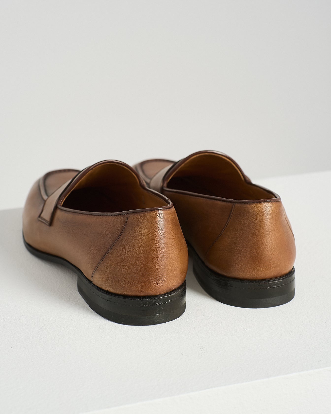BRUSHED CALFSKIN LOAFERS