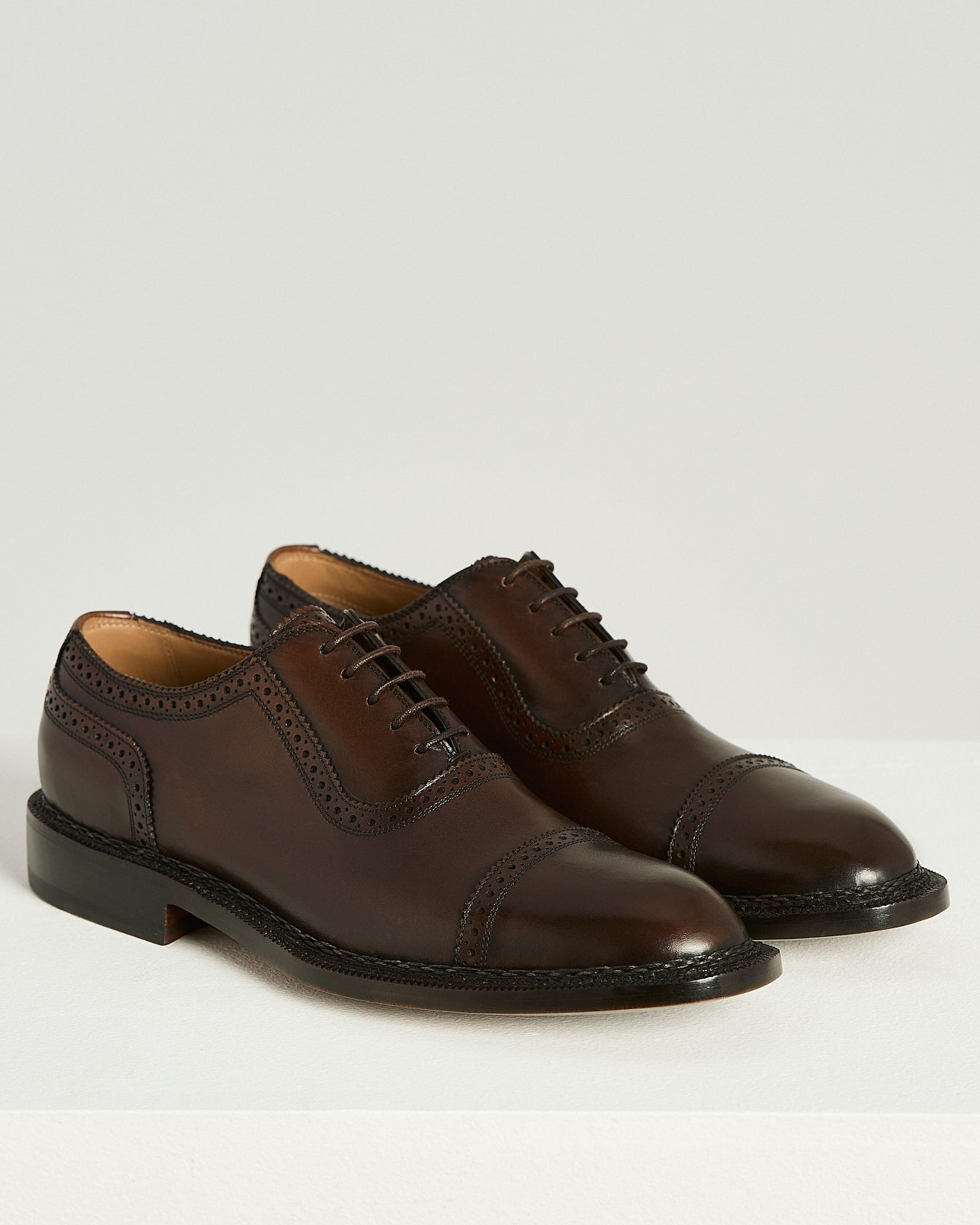 BRUSHED LEATHER BROGUE OXFORD SHOES