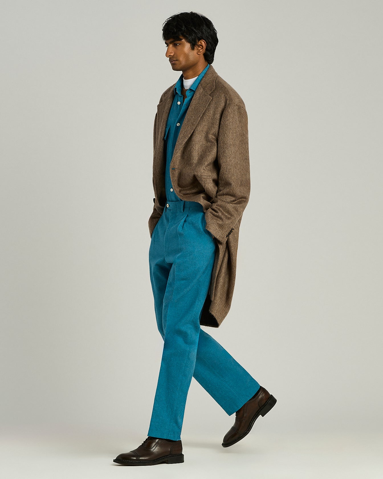 BRUSHED LEATHER BROGUE OXFORD SHOES