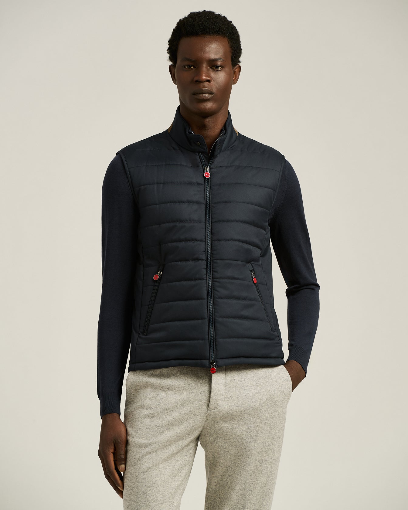 PADDED TECHNICAL FABRIC WAISTCOAT