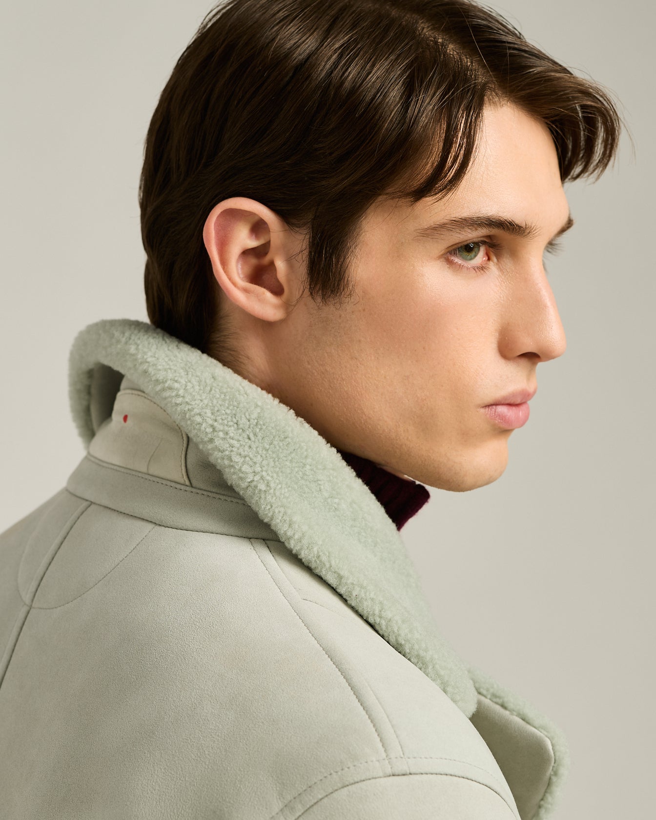 DOUBLE-BREASTED SHEARLING JACKET